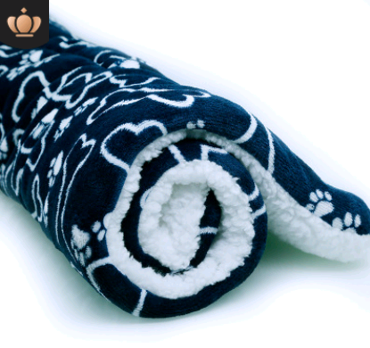 Hound & Trail PackLight Pet Travel Blanket